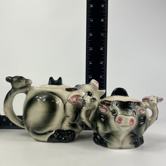 Vintage Kitsch Cow Tea Pot Sugar Bowl Set Unique Gift Novelty Bull Animal Retro - Picture 8 of 10